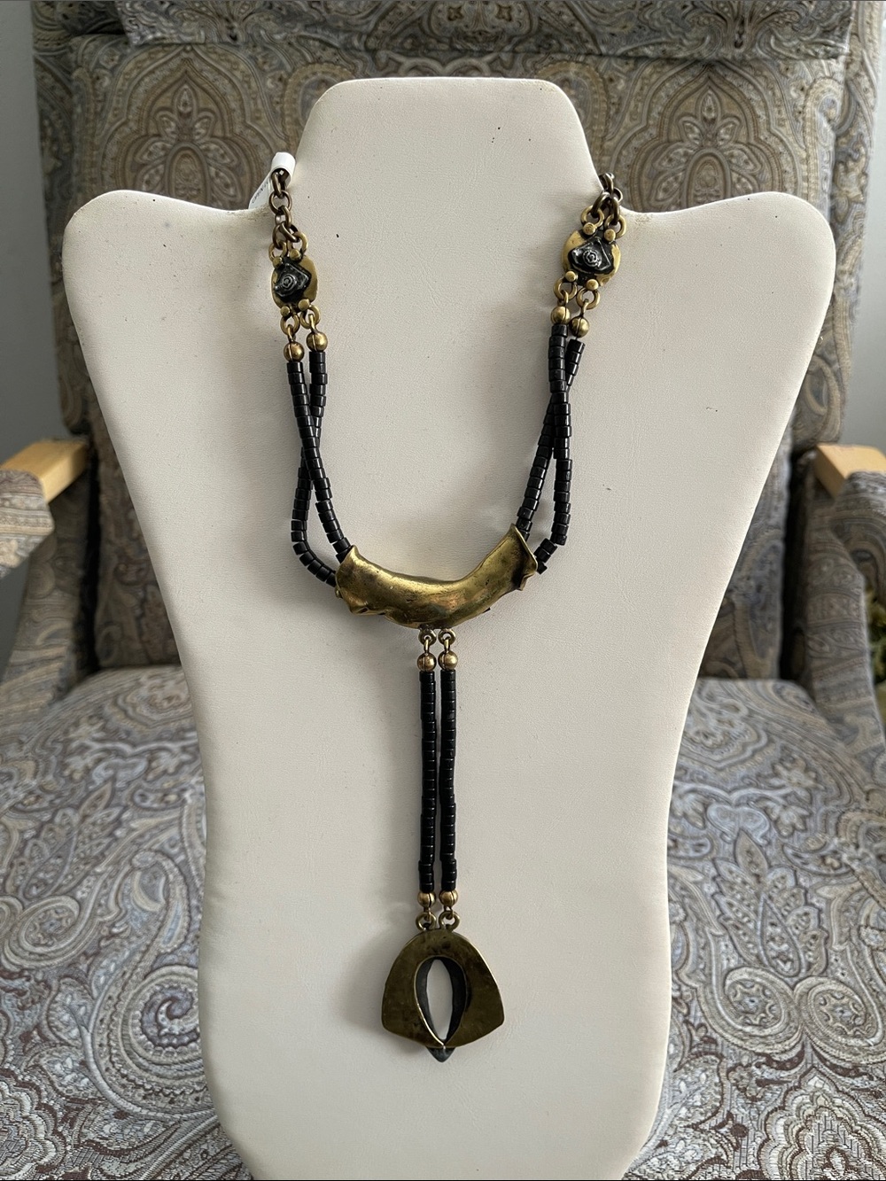 Vintage-Style Bronze and Black Bead Pendant Necklace